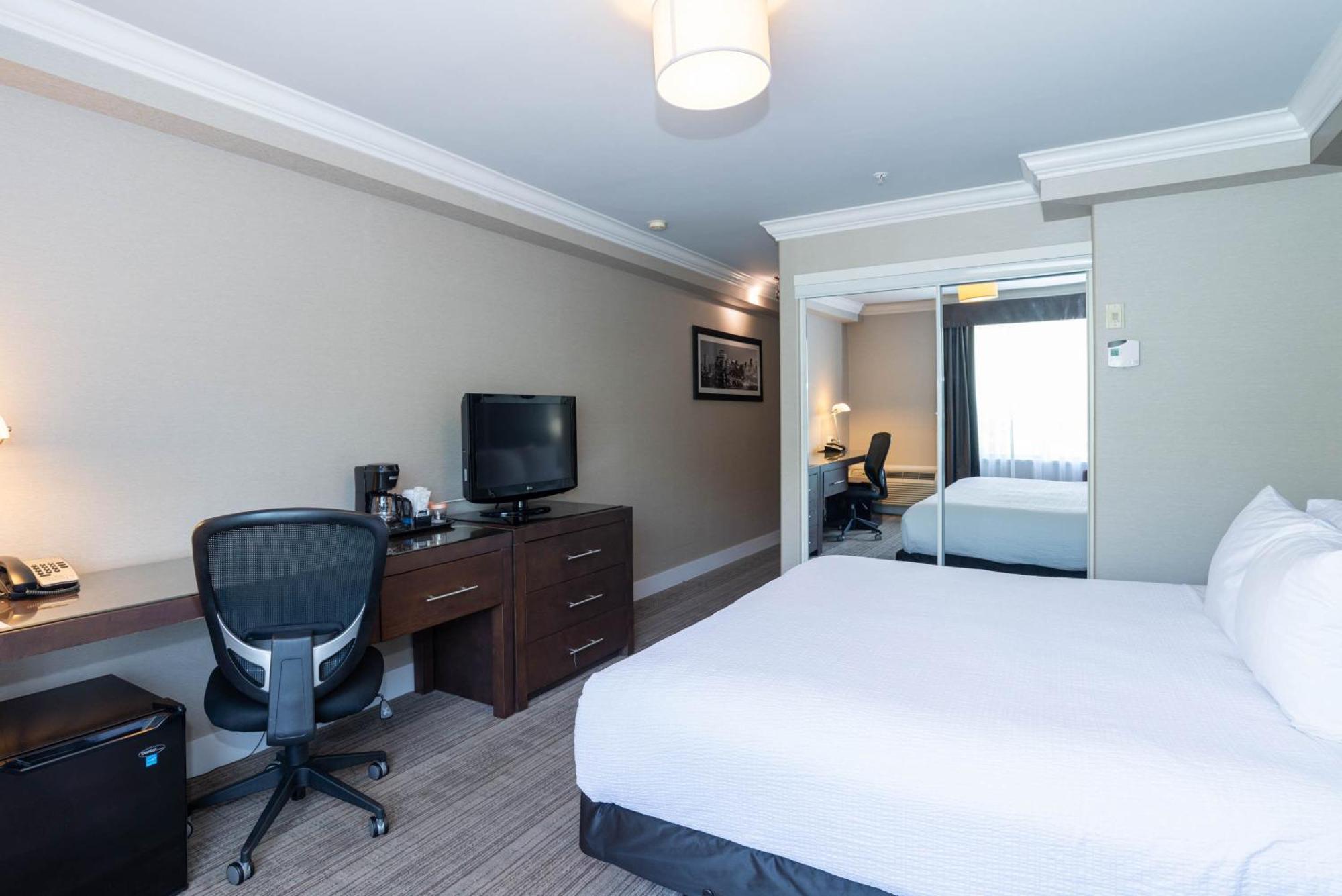 Sandman Hotel & Suites Calgary South Εξωτερικό φωτογραφία